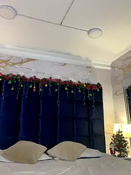 loladupont online show from 19, 12, 2025