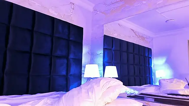 loladupont online show from 2, 3, 2026