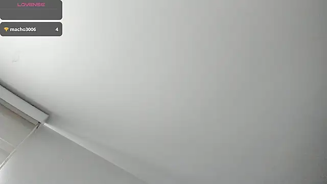 AbrilSonne online show from 9, 3, 2025