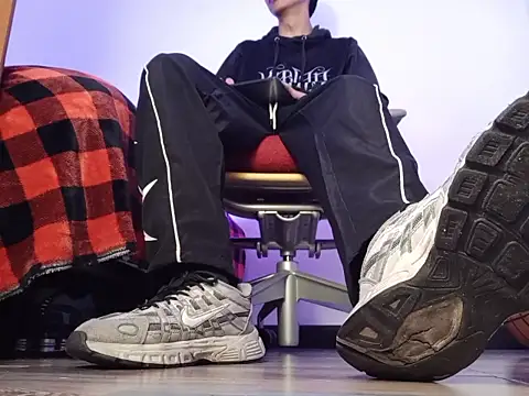 Snapshot of codysmith chatting on 9, 3, 2026 codysmith online show from 9, 3, 2026