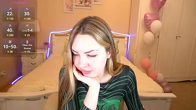 Snapshot of LexxiJoy chatting on 1, 3, 2025 LexxiJoy online show from 1, 3, 2025