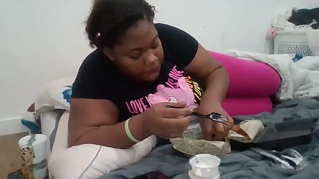 Snapshot of Kbaby337 chatting on 27, 11, 2025 Kbaby337 online show from 27, 11, 2025