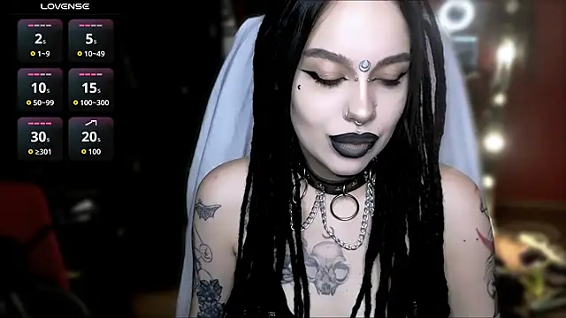 Snapshot of alexx_succubus chatting on 8, 4, 2026 alexx succubus online show from 8, 4, 2026