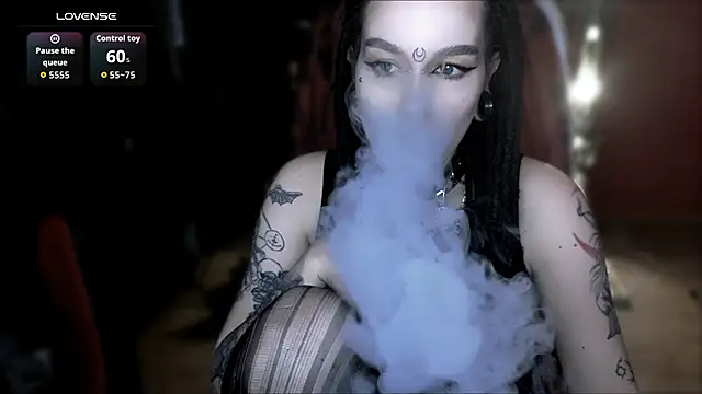 Snapshot of alexx_succubus chatting on 18, 4, 2026 alexx succubus online show from 18, 4, 2026