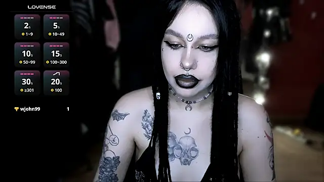 Snapshot of alexx_succubus chatting on 18, 5, 2026 alexx succubus online show from 18, 5, 2026