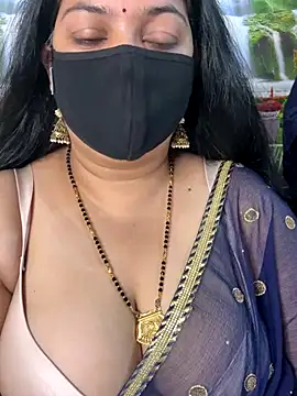 FlatVincy4 online show from 30, 9, 2025