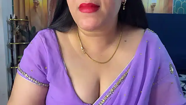 FlatVincy4 online show from 2, 4, 2026