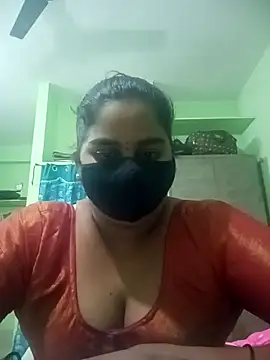 Snapshot of telugu_indhu_0001 chatting on 11, 11, 2025 telugu indhu 0001 online show from 11, 11, 2025