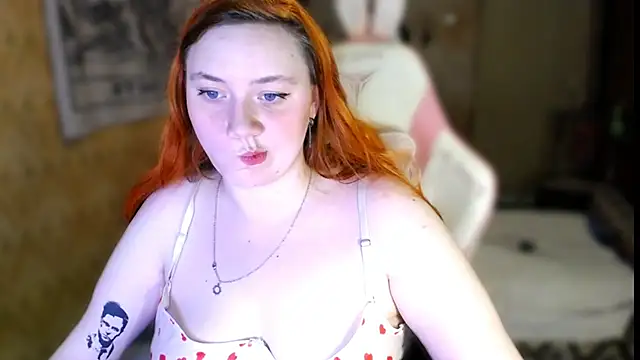 Snapshot of Bitchy_Lily chatting on 6, 11, 2025 Bitchy Lily online show from 6, 11, 2025