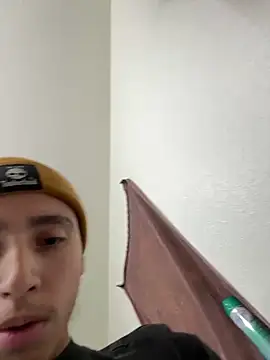 Snapshot of qbaby96 chatting on 28, 12, 2024 qbaby96 online show from 28, 12, 2024