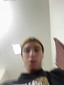 Snapshot of qbaby96 chatting on 28, 12, 2024 qbaby96 online show from 28, 12, 2024