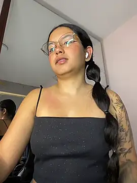 Snapshot of Rosita_forever_ chatting on 26, 6, 2026 Rosita forever online show from 26, 6, 2026
