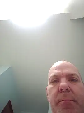 Snapshot of hoodratoui chatting on 29, 11, 2025 hoodratoui online show from 29, 11, 2025