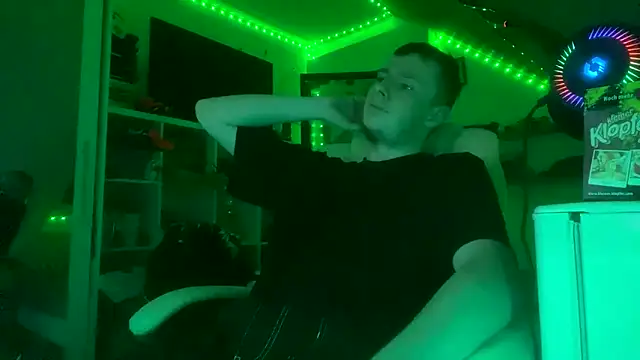 Snapshot of Germanyone chatting on 4, 1, 2025 Germanyone online show from 4, 1, 2025