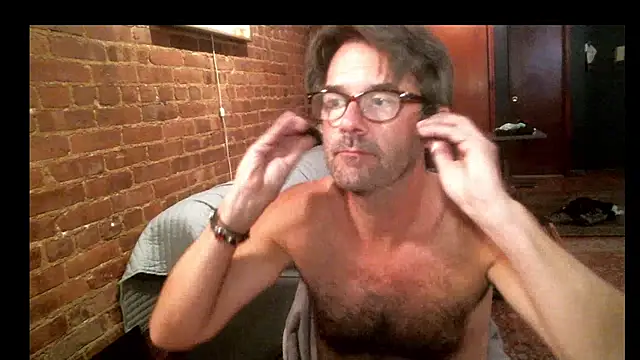 Johnny Bottoms online show from 20, 9, 2025