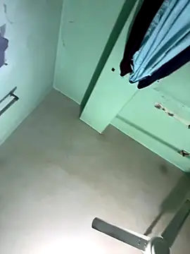 Snapshot of GildanK18 chatting on 3, 12, 2025 GildanK18 online show from 3, 12, 2025