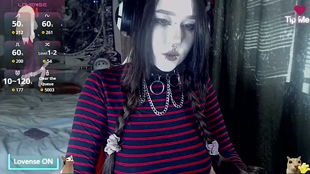 chloe crystall killer online show from 7, 6, 2026