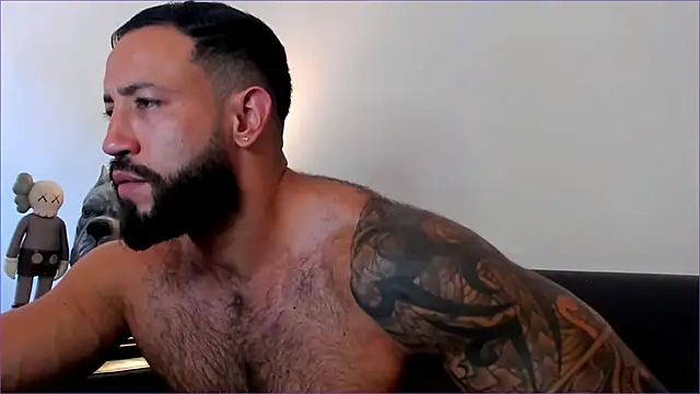 BradLeon  online show from 17, 10, 2025