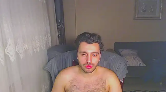 handsomeee04 online show from 9, 1, 2025