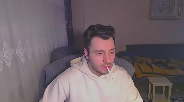 handsomeee04 online show from 6, 2, 2025