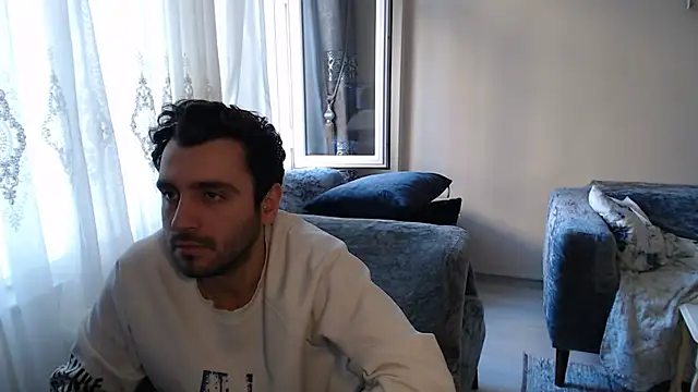 Snapshot of handsomeee04 chatting on 25, 4, 2026 handsomeee04 online show from 25, 4, 2026