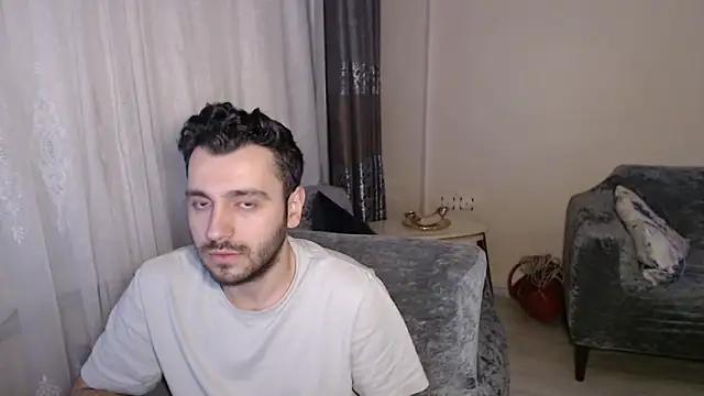 Snapshot of handsomeee04 chatting on 20, 5, 2026 handsomeee04 online show from 20, 5, 2026