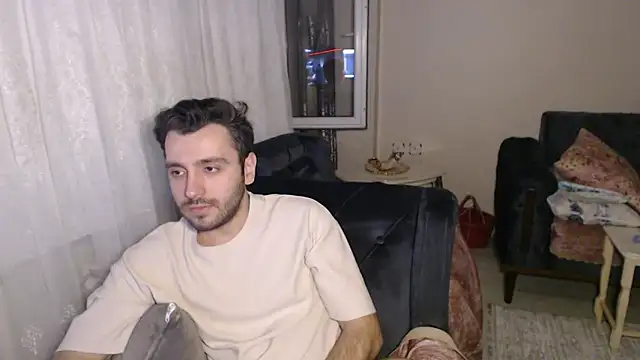 Snapshot of handsomeee04 chatting on 31, 5, 2026 handsomeee04 online show from 31, 5, 2026
