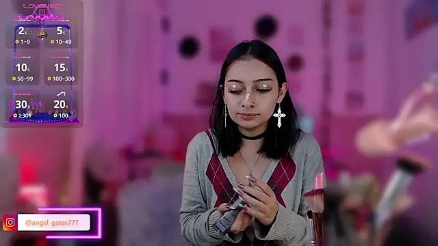 Snapshot of angelgate chatting on 8, 3, 2026 angelgate online show from 8, 3, 2026