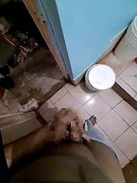 Snapshot of Bloal25 chatting on 12, 1, 2025 Bloal25 online show from 12, 1, 2025