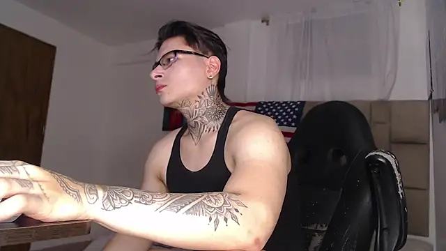 DennisWalkerr online show from 26, 1, 2025