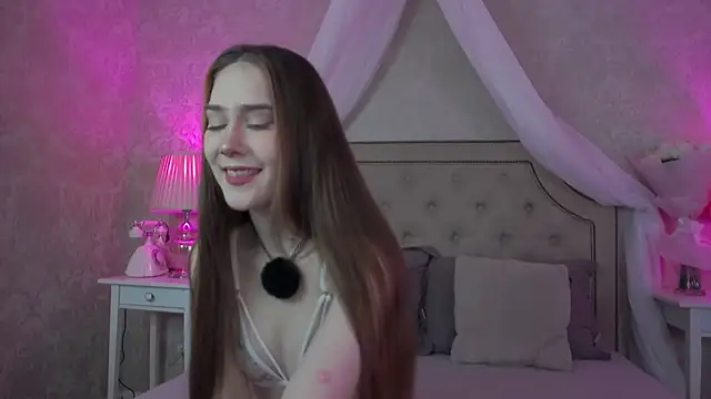 Snapshot of SashaMeow chatting on 25, 9, 2025 SashaMeow online show from 25, 9, 2025