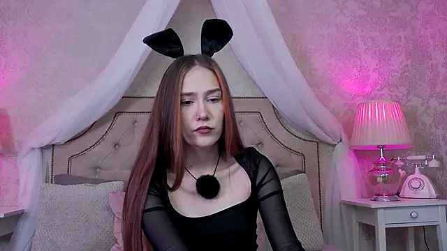 Snapshot of SashaMeow chatting on 2, 10, 2025 SashaMeow online show from 2, 10, 2025