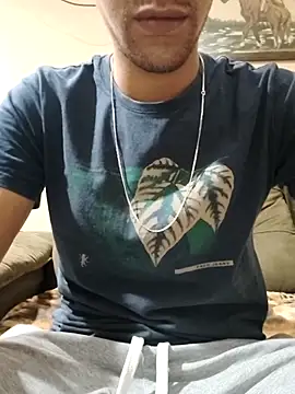 latinoboybig online show from 16, 4, 2026