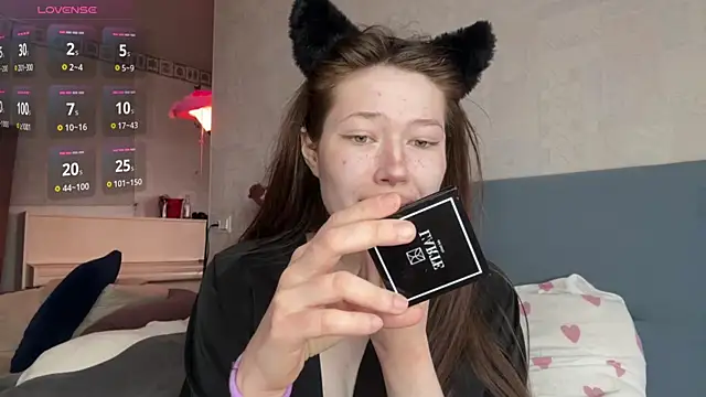Snapshot of eva_varnerr chatting on 5, 4, 2026 eva varnerr online show from 5, 4, 2026