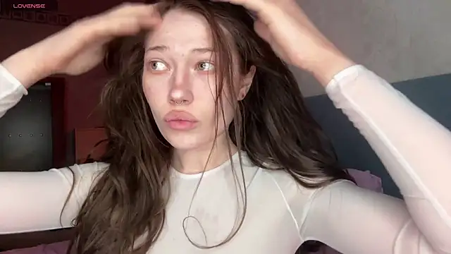 Snapshot of eva_varnerr chatting on 10, 4, 2026 eva varnerr online show from 10, 4, 2026