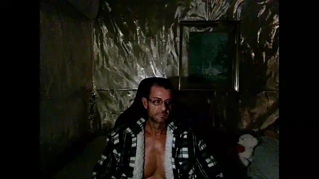 Marieettee online show from 2, 1, 2025