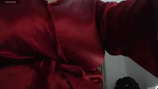 MommyHelpsmee online show from 29, 10, 2025