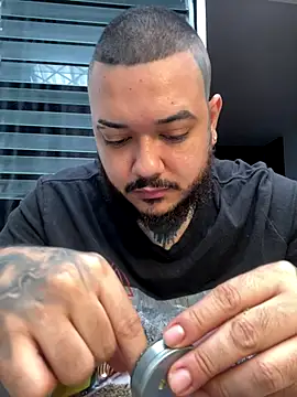 El Titan1998 online show from 12, 11, 2025