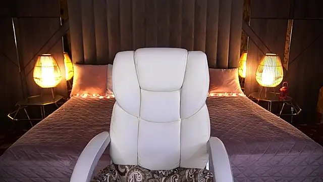 Snapshot of AfinaLin chatting on 27, 2, 2025 AfinaLin online show from 27, 2, 2025