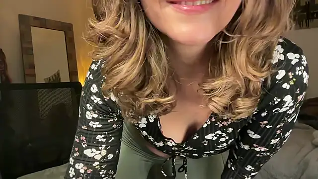 leahsparkles online show from 19, 11, 2025