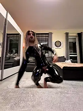 NoraInMask online show from 24, 11, 2025