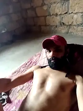 Snapshot of mojmasti143 chatting on 30, 10, 2025 mojmasti143 online show from 30, 10, 2025