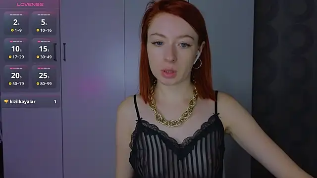Cuteroxyfoxy online show from 6, 7, 2026