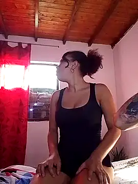 Snapshot of BlakeandRouse chatting on 16, 3, 2025 BlakeandRouse online show from 16, 3, 2025