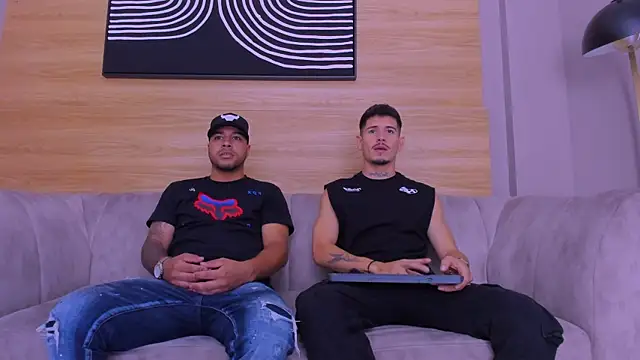 Snapshot of hell_twink chatting on 5, 12, 2025 hell twink online show from 5, 12, 2025