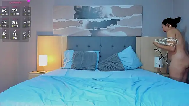 LucyLovelyy online show from 31, 1, 2025