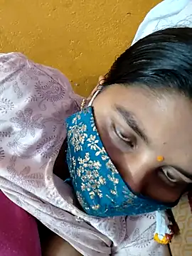 Snapshot of sweet_suman chatting on 7, 3, 2025 sweet suman online show from 7, 3, 2025