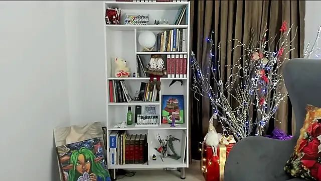 TORALAY online show from 3, 1, 2025