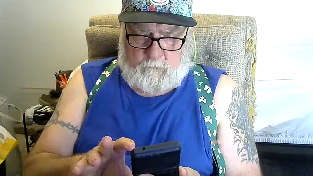 Snapshot of viejo_oso chatting on 13, 3, 2026 viejo oso online show from 13, 3, 2026