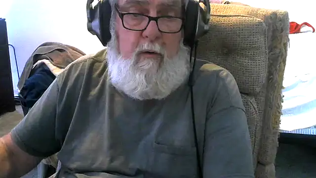 Snapshot of viejo_oso chatting on 10, 5, 2026 viejo oso online show from 10, 5, 2026